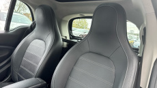 Smart EQ fortwo coupe 60kW EQ Exclusive 17kWh 2dr Auto [22kWCh] Electric Coupe